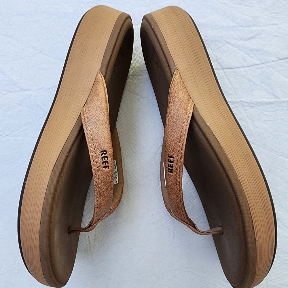 Reef Cushion Cloud Flip Flop/Sandals for Women Size 6 - Picture 5 of 9